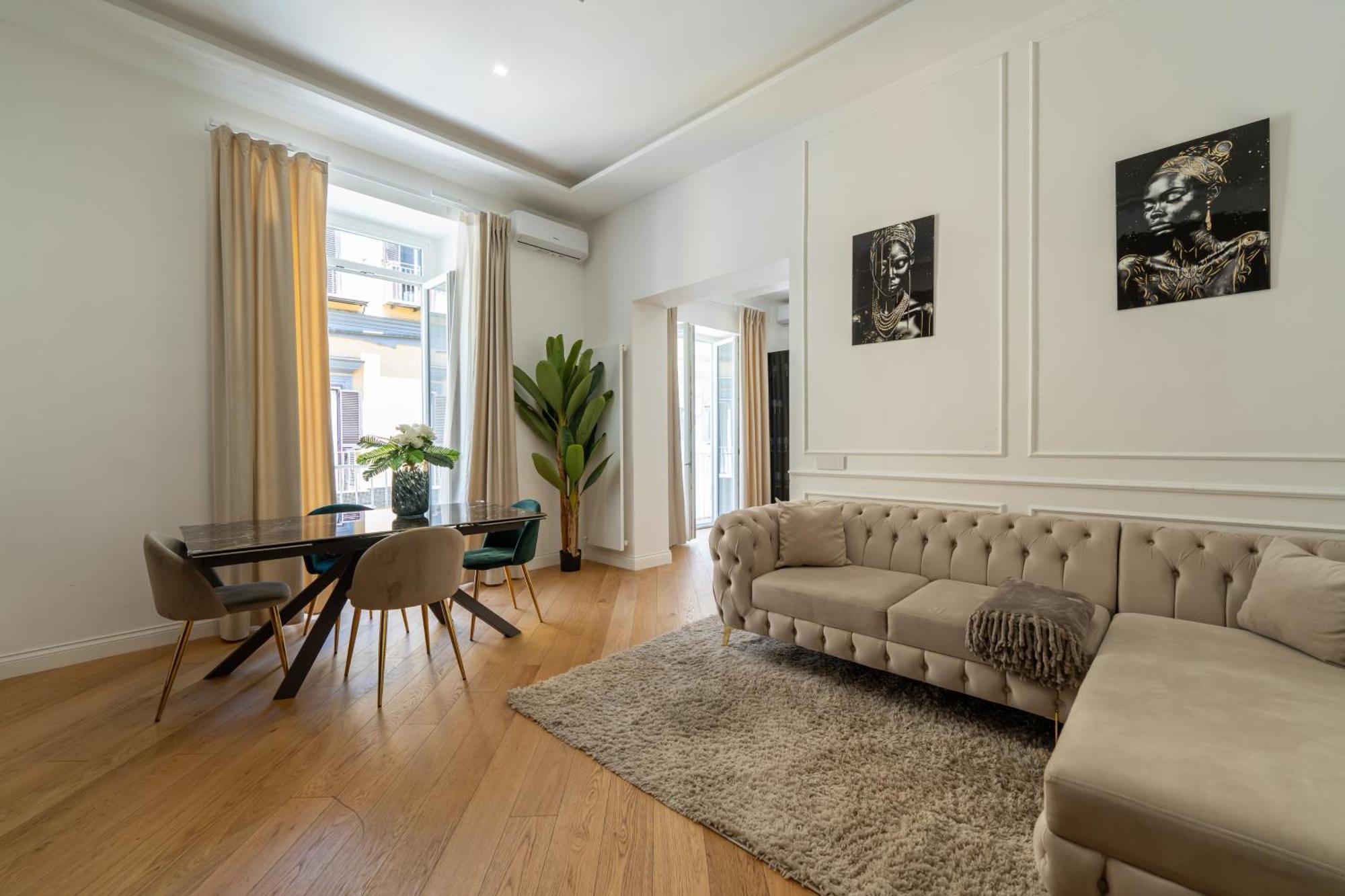 Aristocrat Chiaia Bridge Apartment Naples Luaran gambar