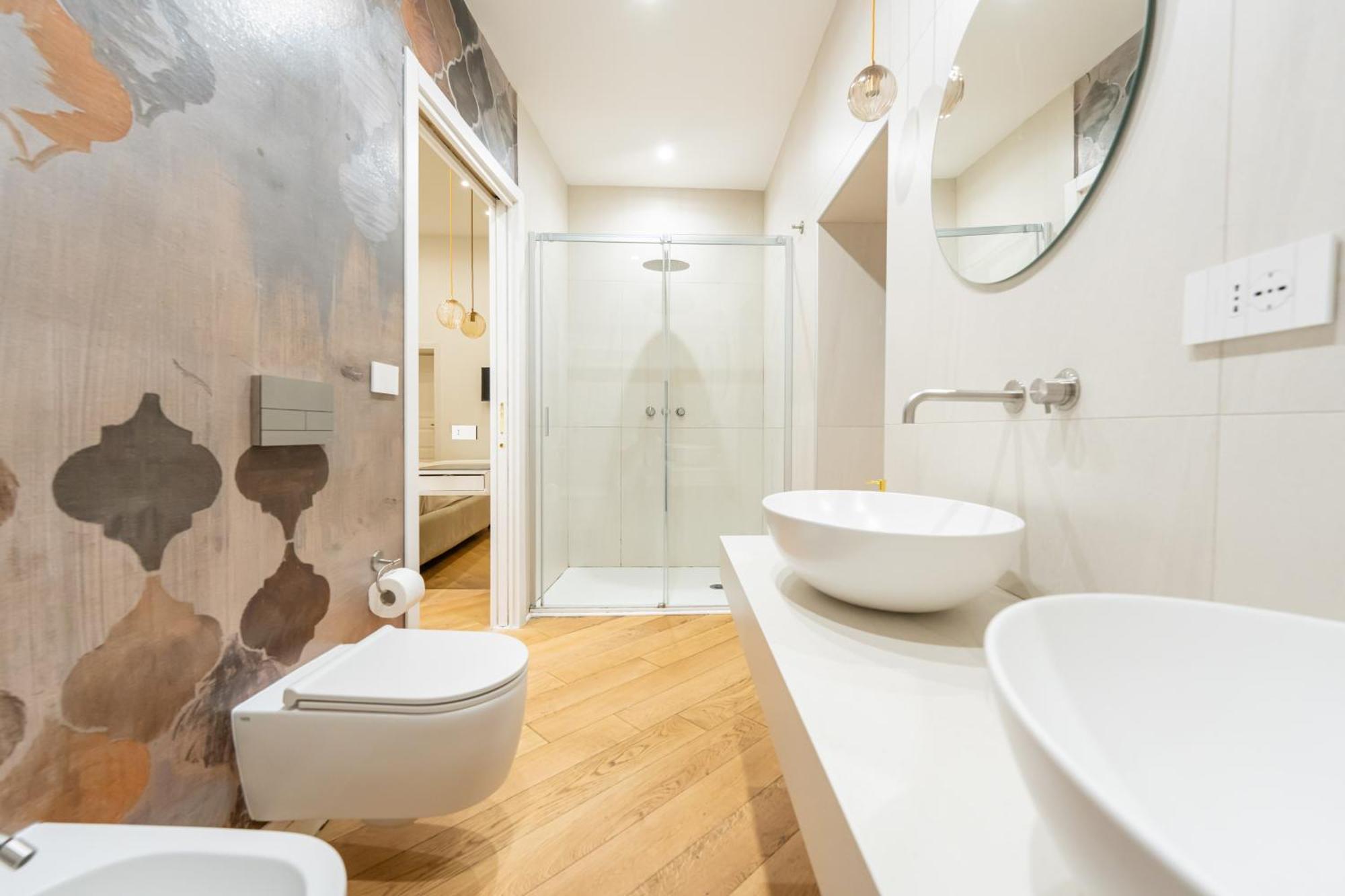 Aristocrat Chiaia Bridge Apartment Naples Luaran gambar
